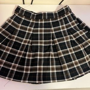 hollister skirt